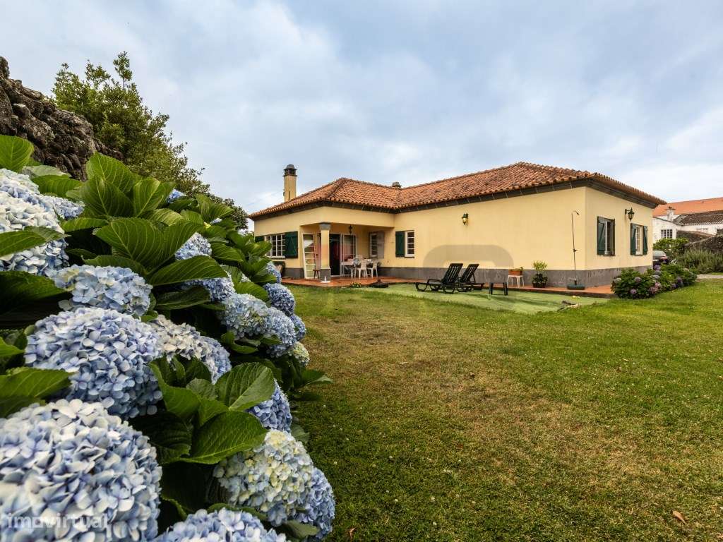 Moradia Térrea Isolada - Pico da Pedra-40