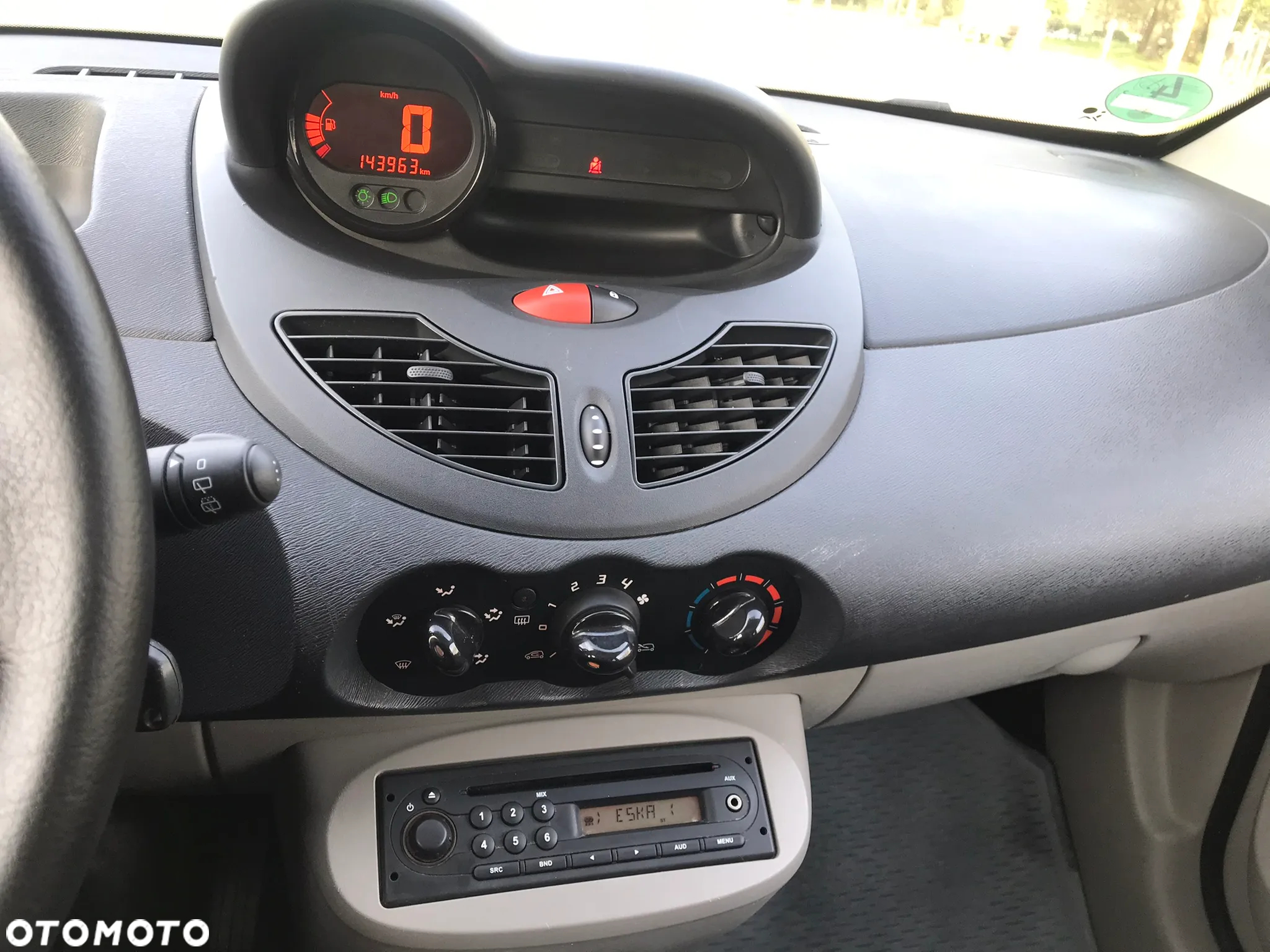 Renault Twingo 1.2 16V Dynamique - 9