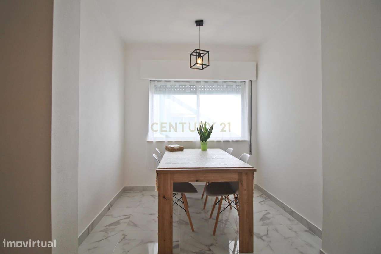 Apartamento T2 situado em Odiáxere, lagos.-20