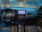 Mitsubishi Outlander 2.0 4WD Plug-In Hybrid - 21