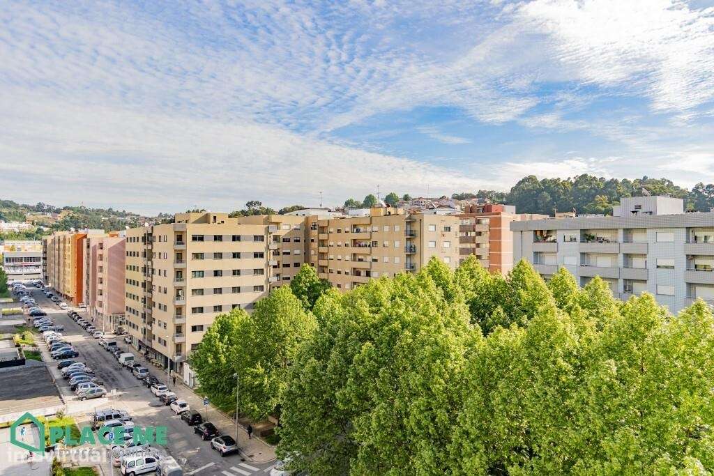 Apartamento T3 junto ao BragaParque, São Victor, Braga-21