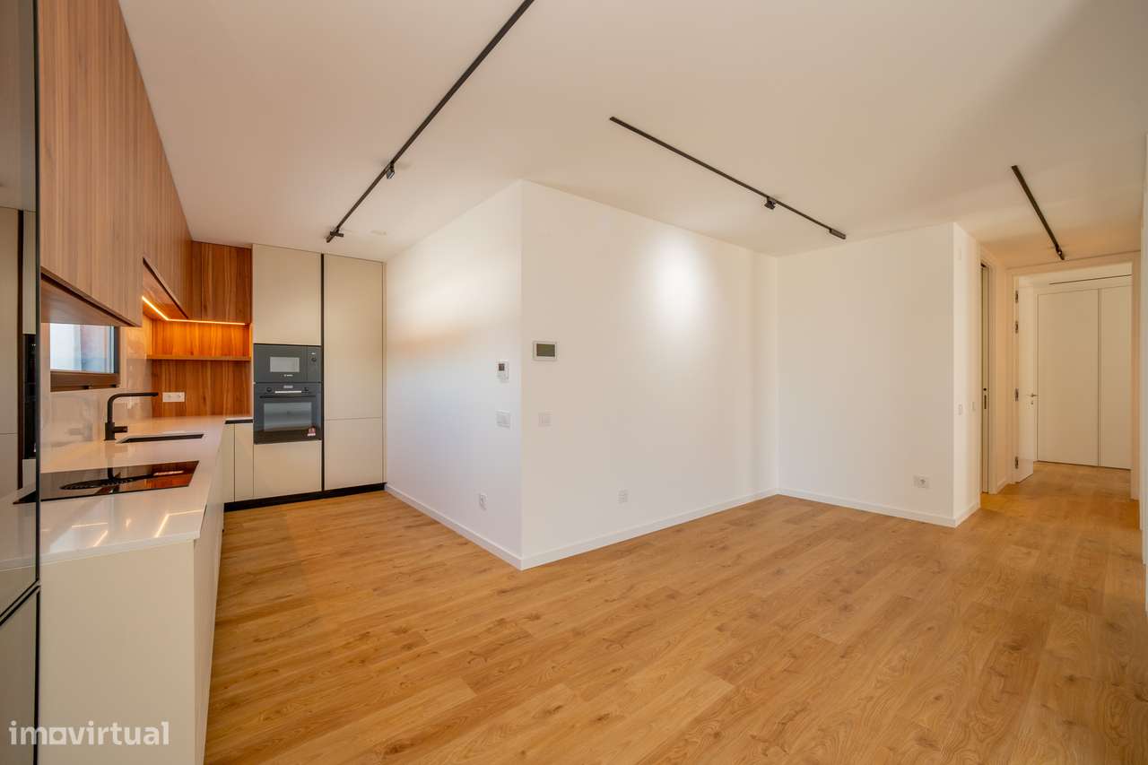 T3 Exclusivo | Design Contemporâneo | prox. à Praia da Areia Branca-12