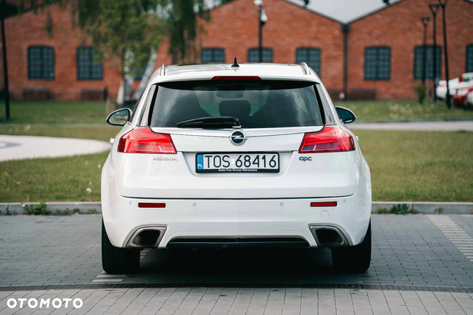 Opel Insignia 2.8 V6 Turbo Sports Tourer 4x4 OPC - 13