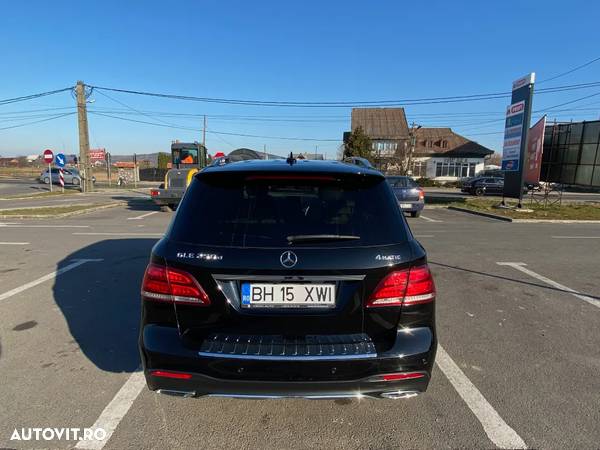 Mercedes-Benz GLE 250 d 4MATIC - 3