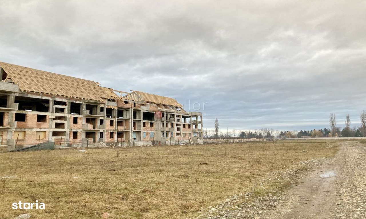 Teren Intravilan - Pretabil Investitie - Imagine principală: 3/5
