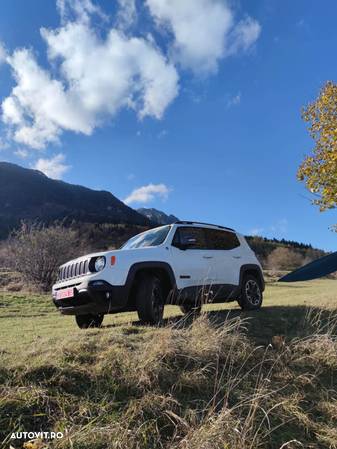 Jeep Renegade 2.0 M-Jet 4x4 AT Trailhawk - 16