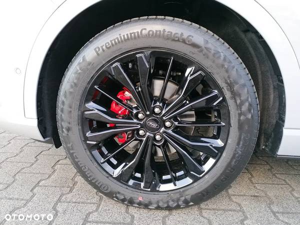 Ford Kuga 2.5 FHEV FWD Graphite Tech Edition e-CVT - 8