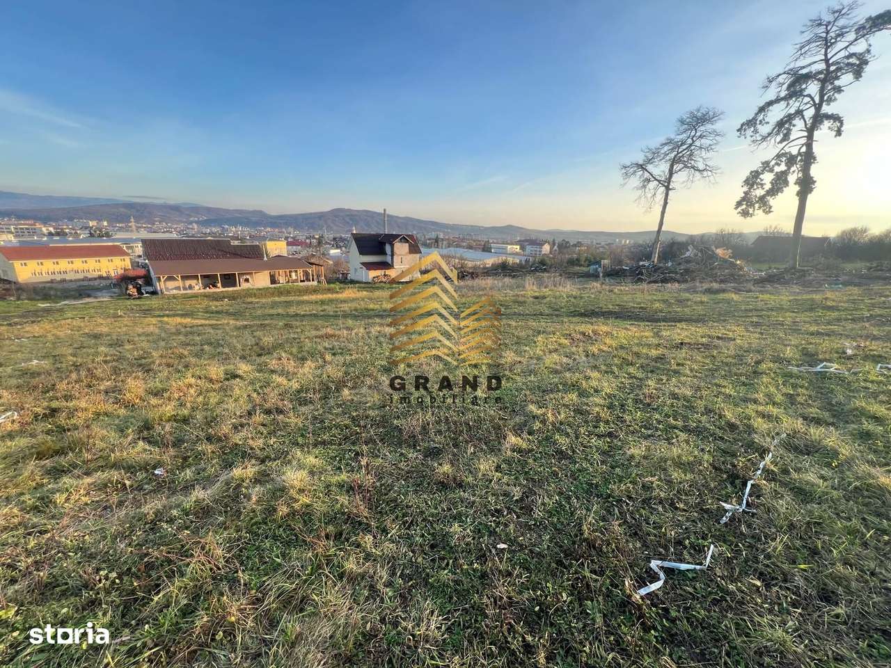 TEREN INTRAVILAN| STRADA TARPIULUI| 6000 Euro| PARCELABIL|-2