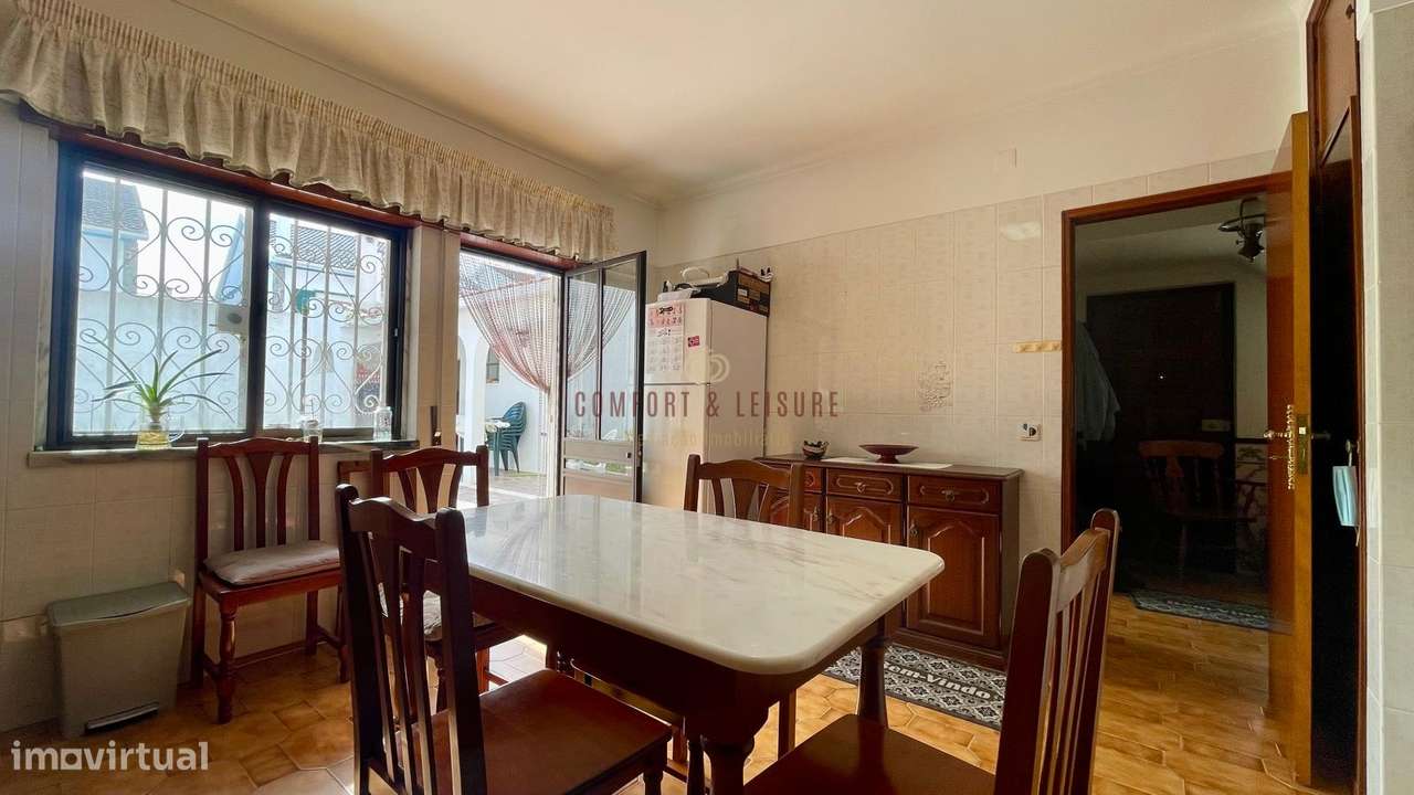 Moradia com 3 quartos, 2 wc e garagem em Alenquer-14