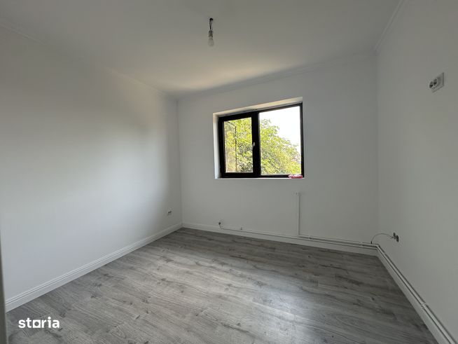 Agentia imobiliara VIGAFON vinde casa 5 camere Urlati-10