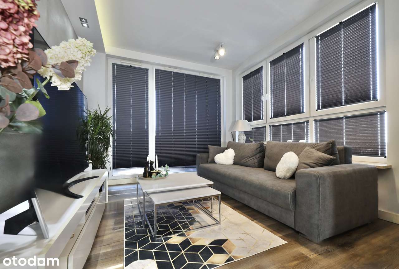 Mieszkanie z widokiem na Warszawę, 16 piętro, 20 min do centrum, SKM-6