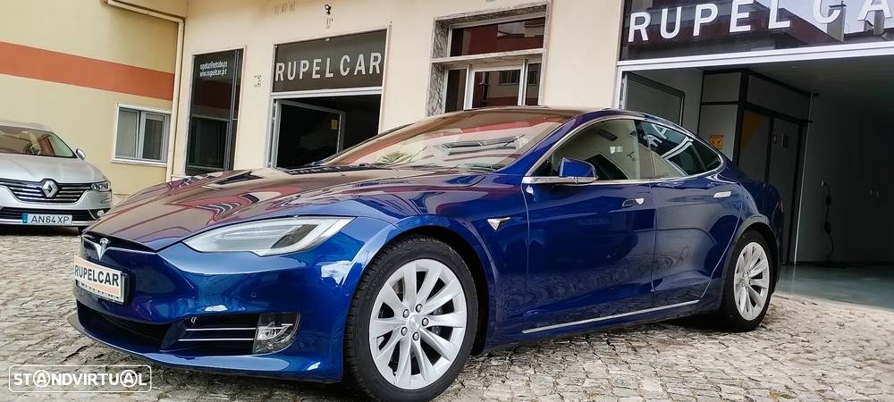 Tesla Model S 75D - 3