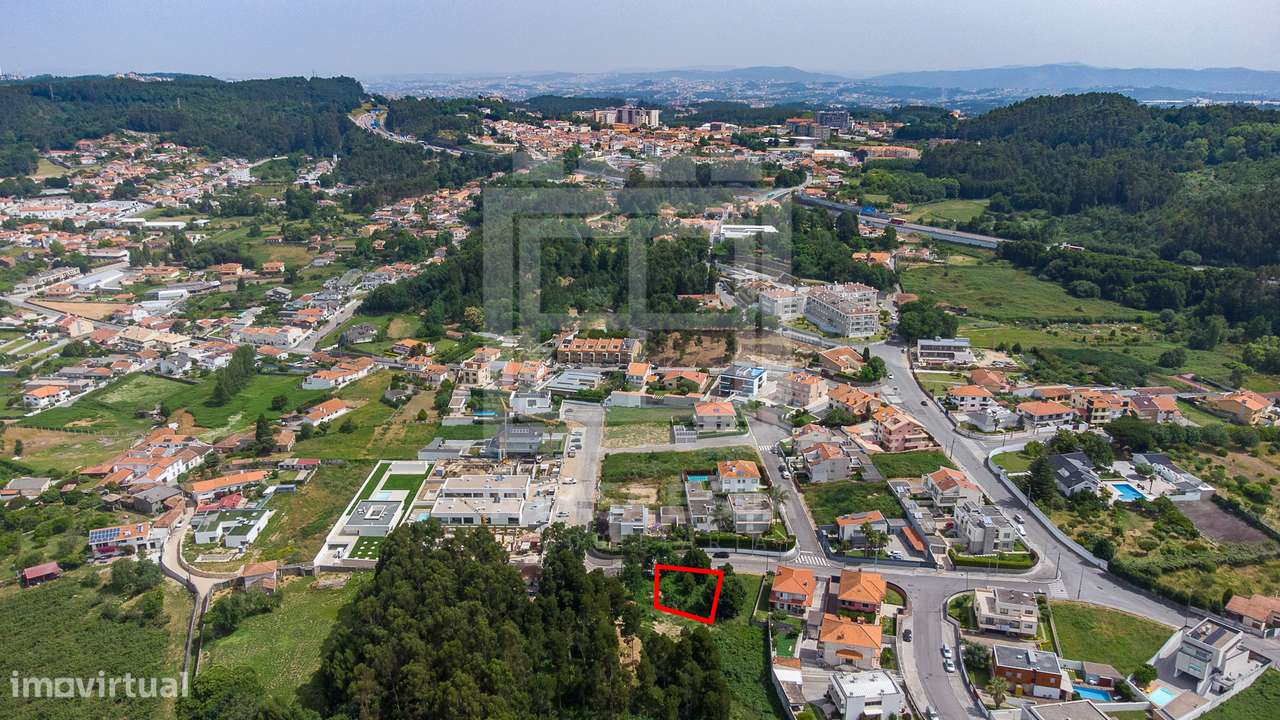 Lote para construção de moradia geminada em Perozinho, V.N.Gaia - Grande imagem: 5/12