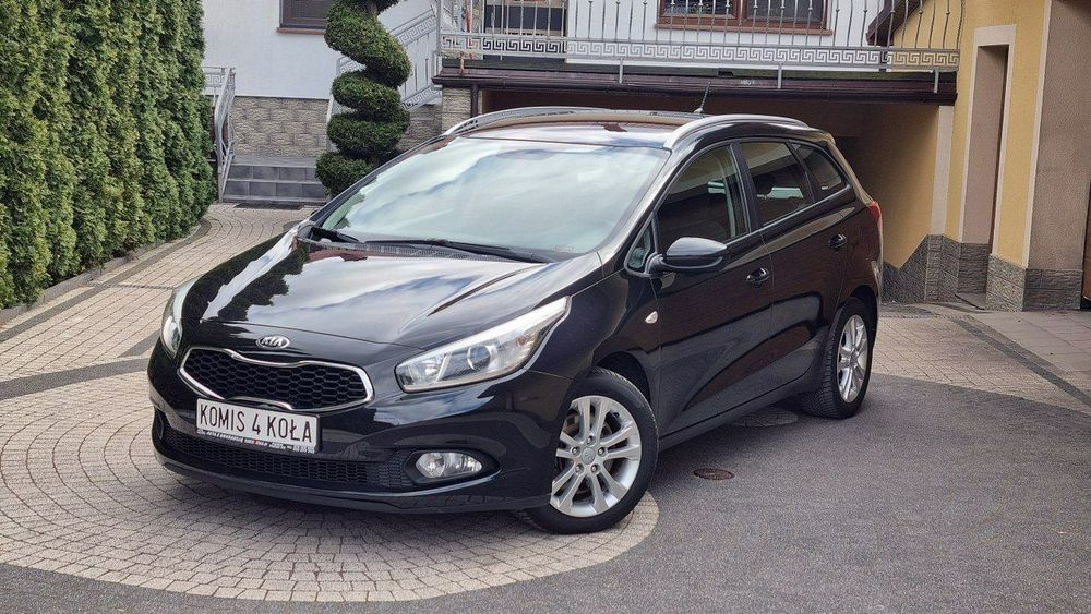 Kia Ceed II 2013