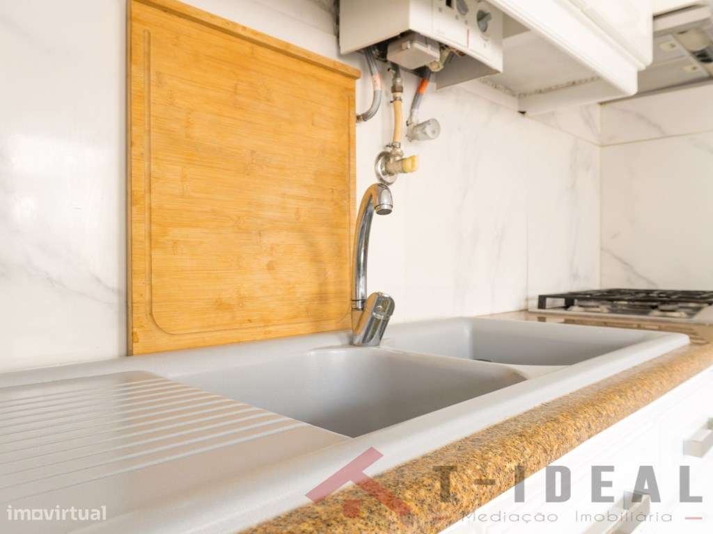 Exclusivo ! Moradia T3 com Vista Mar e Jacuzzi, a 2 Minutos da Prai...-16