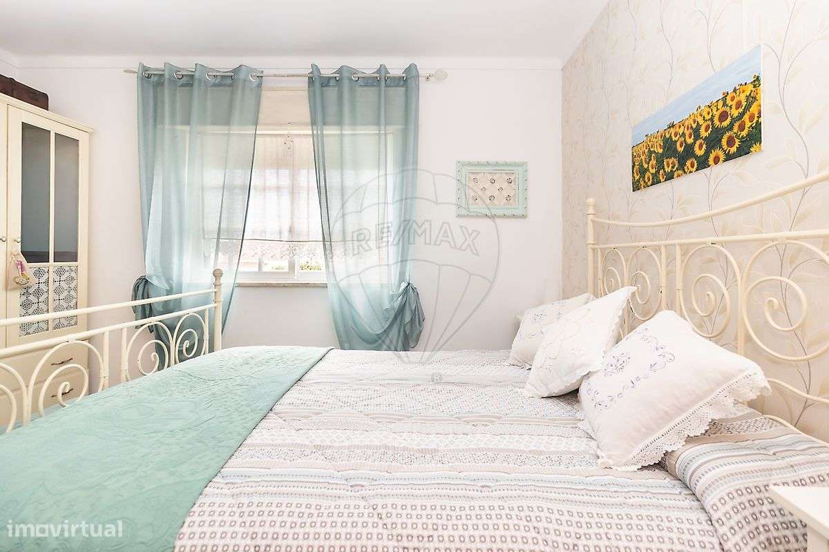 Moradia Geminada T3+2 – Quinta do Conde para venda - Grande imagem: 4/48