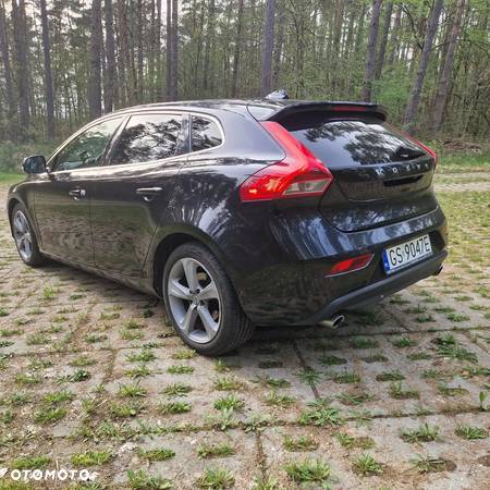 Volvo V40 - 8