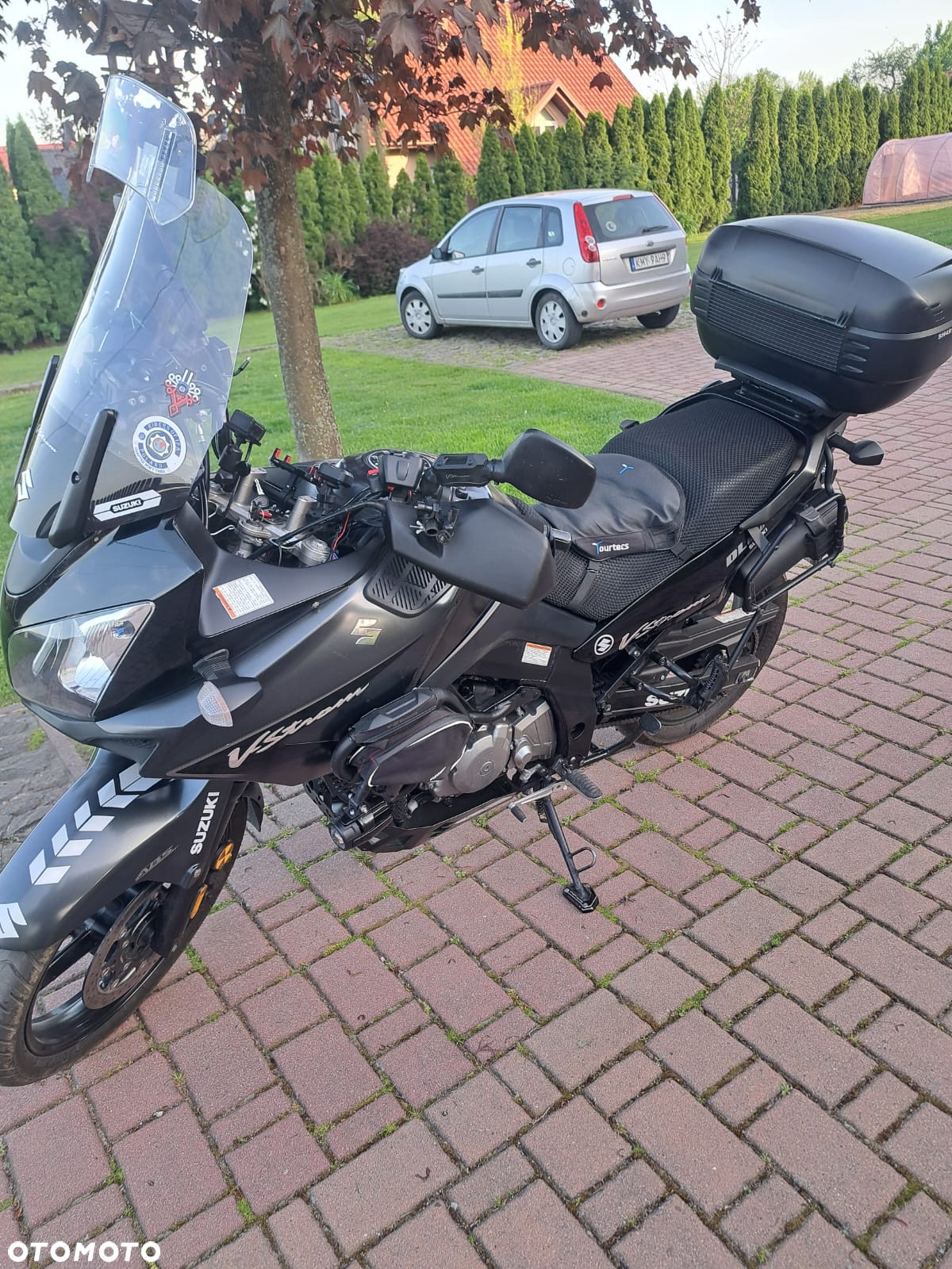 Suzuki V-STROM - 2