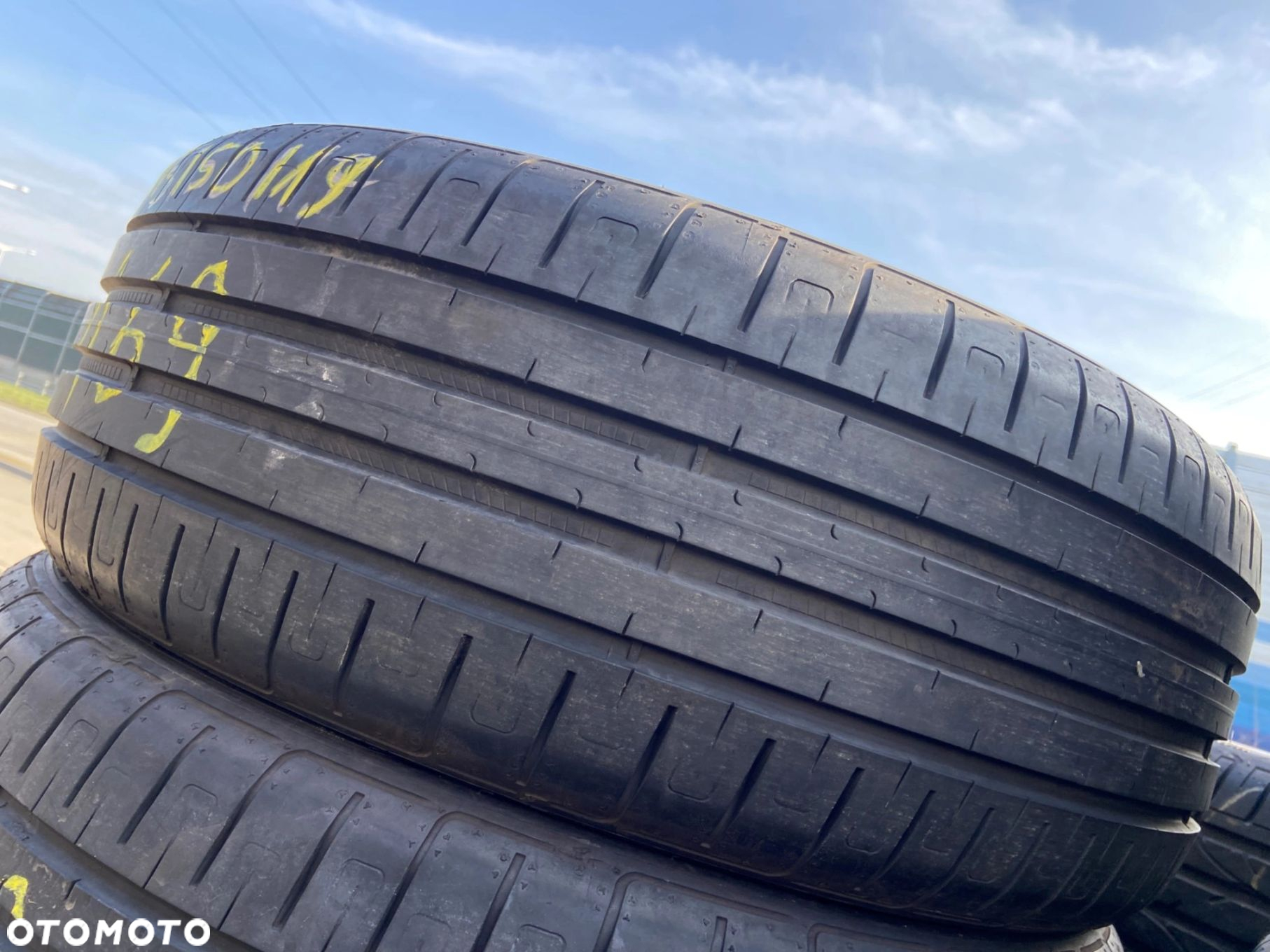 215/50/19 Goodyear EfficientGrip_7mm_4szt_(169) - 5