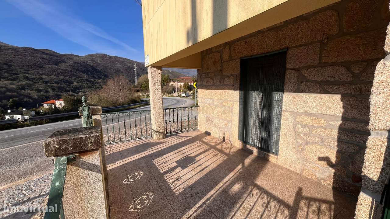 Apartamento T3 em Ponte da Barca - Oportunidade Única!-18