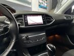 Peugeot 308 SW 1.5 BlueHDi Allure - 23