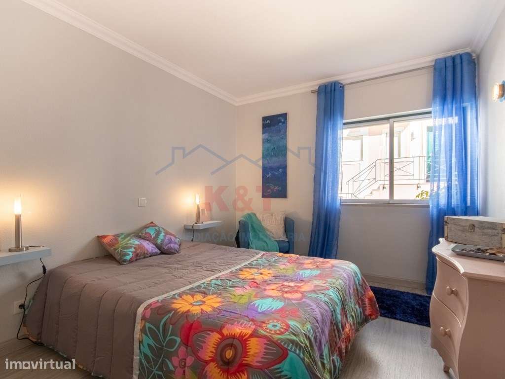 T3 renovado nos Jardins da Bemposta-16