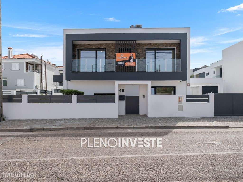 Fantástica moradia contemporânea isolada de gaveto V4 com piscina-2