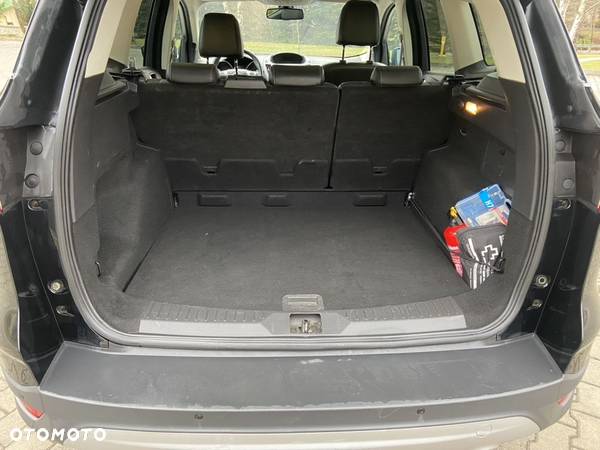 Ford Kuga 2.0 TDCi 4x4 Titanium - 14