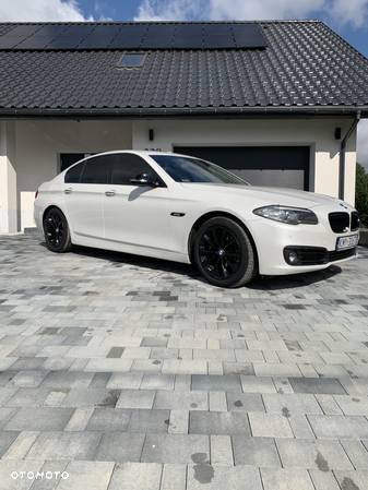 BMW Seria 5 518d - 1