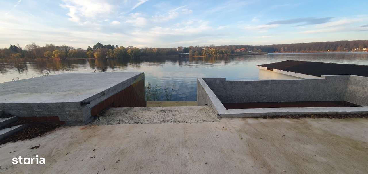 Vilă Spațioasă cu Vedere Superbă la Lac – Ghermănești Confort, Eleganț-0