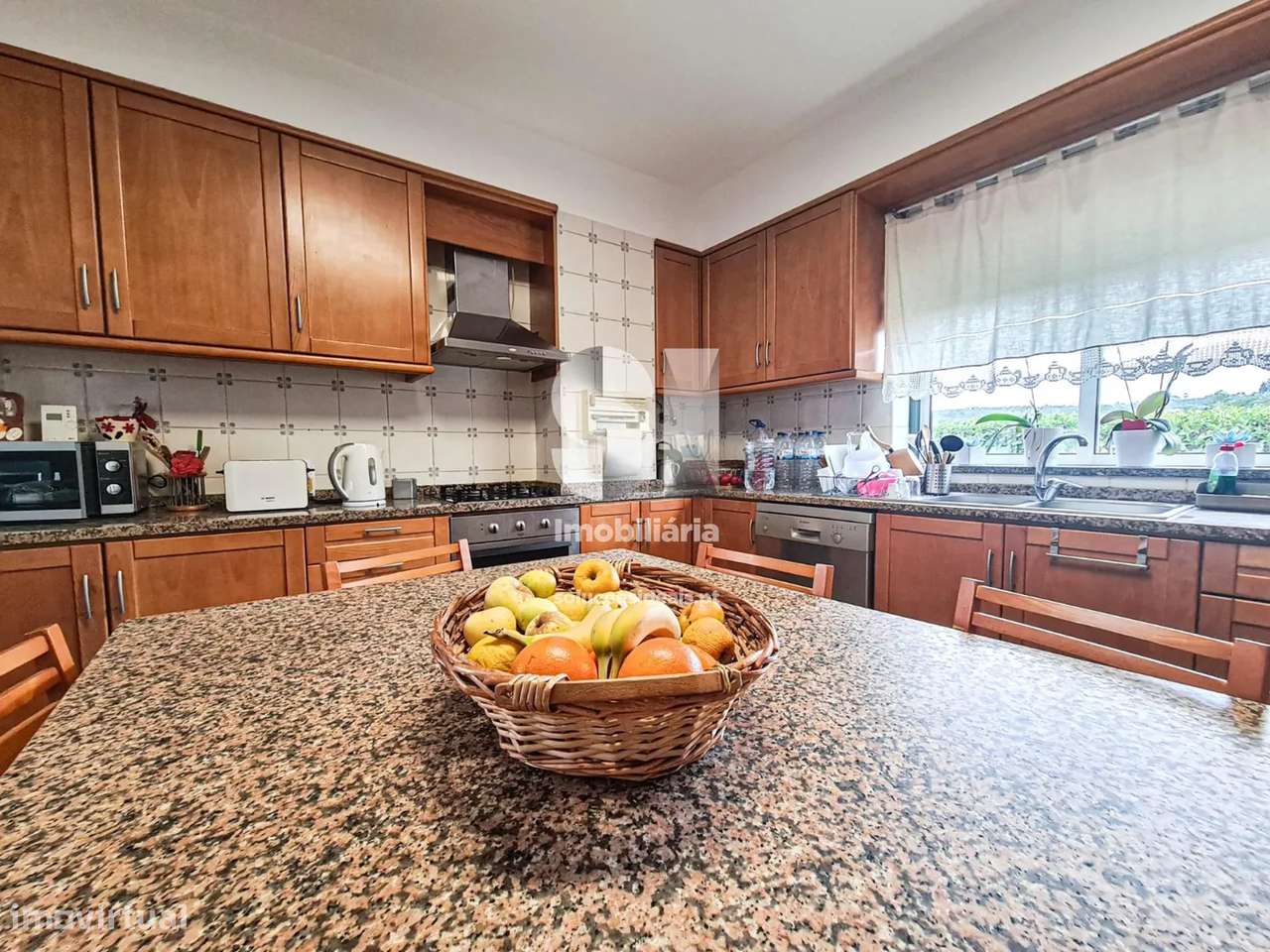 Moradia Isolada T4 - Grande imagem: 4/37