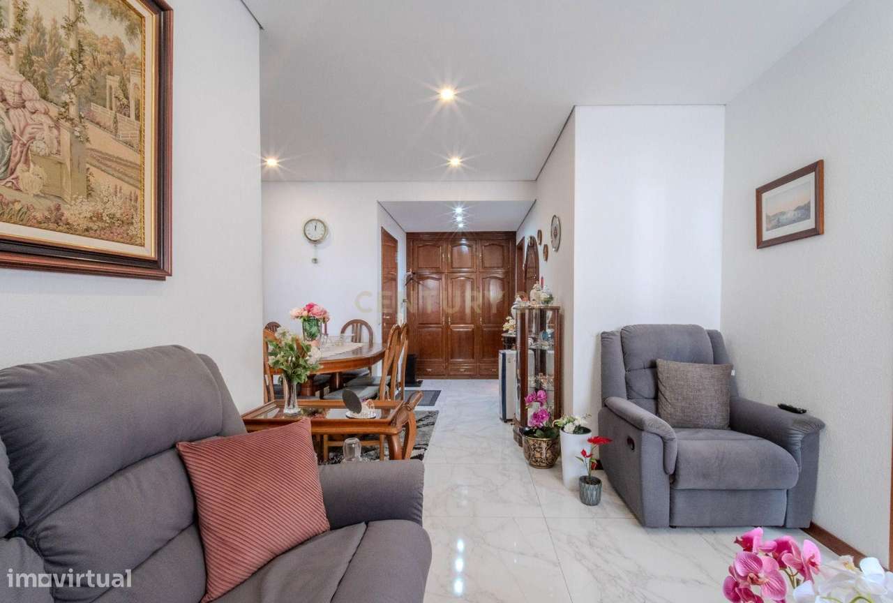 Apartamento T1 Porto - Grande imagem: 2/11
