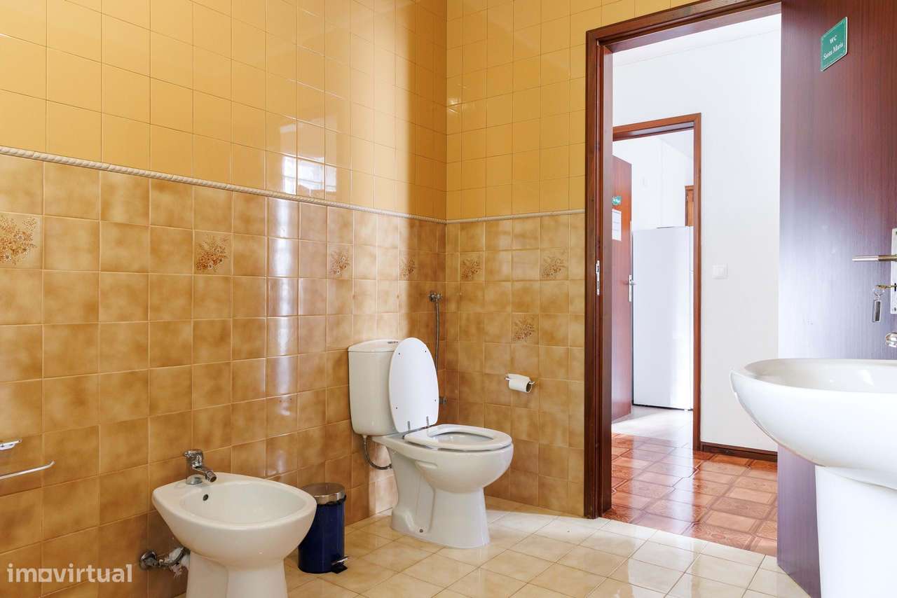 Moradia T7 com vista mar preparada para Alojamento-12