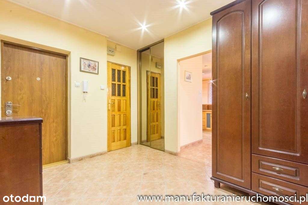 *3 Pokoje * Dwustronne* Cegła* Teren Ogrodzony*-12