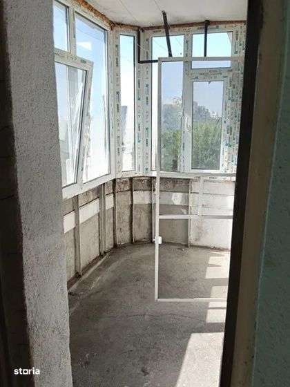 Apartament 2 camere decomandat, zona Buzaului. - Imagine principală: 3/6