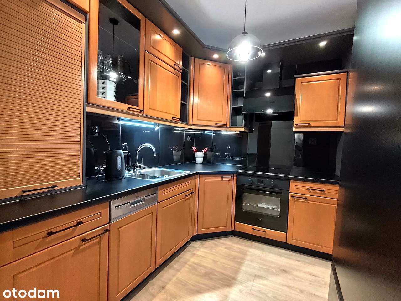 Białołęka: 72 m² po remoncie, 3 pokoje, taras 42 m², 2 garaże, komórka - Pełny obrazek: 3/19