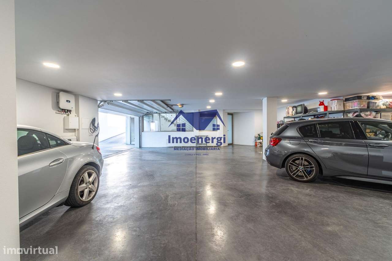 Excelente Moradia T4 de Luxo – 4 Frentes - Argivai-26