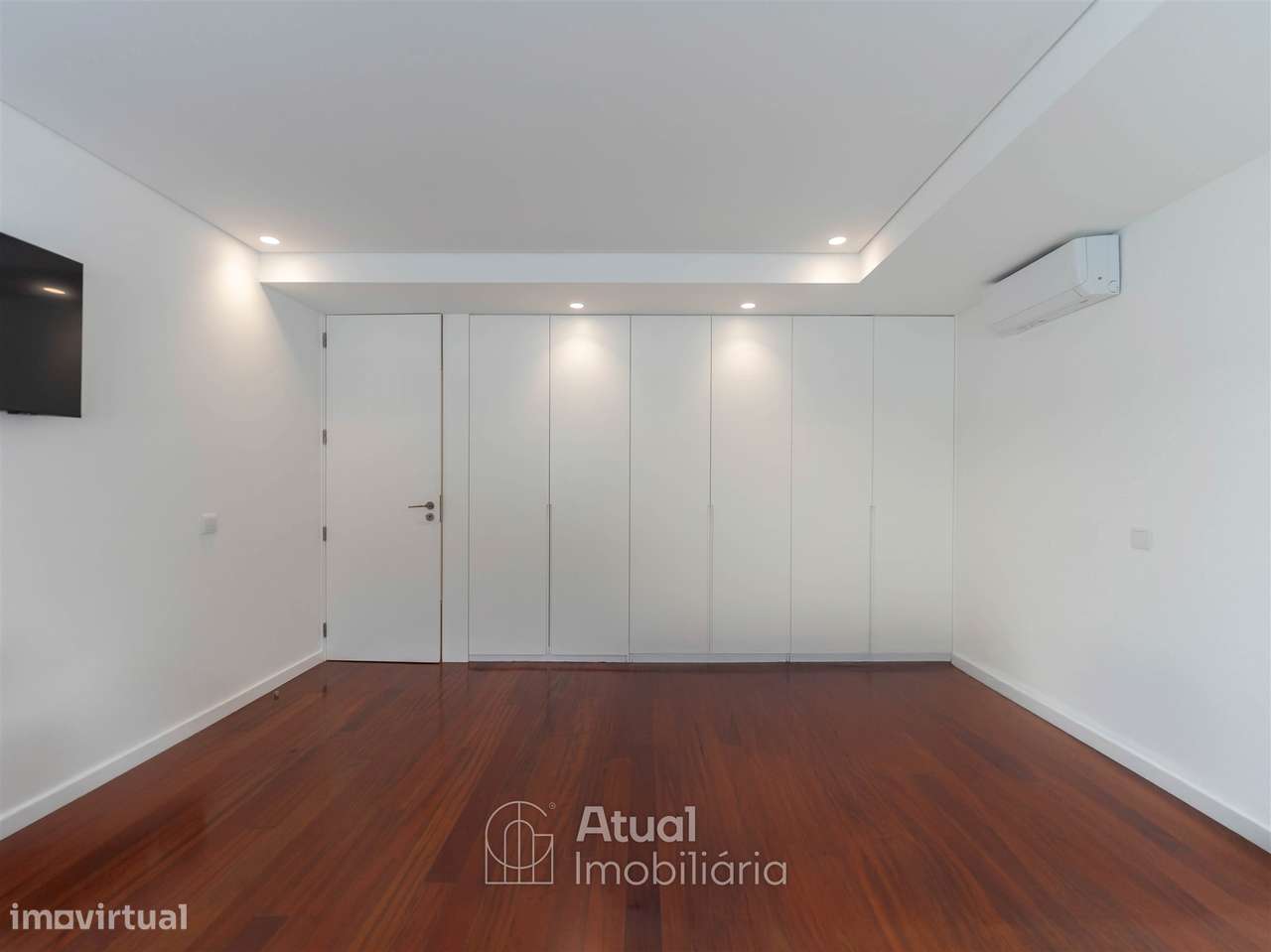 Moradia T3+1 Venda em Caldas de Vizela (São Miguel e São João),Vizela-14