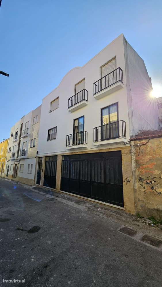 Apartamento T1 - Arrendamento - Centro da Cidade - Grande imagem: 1/15