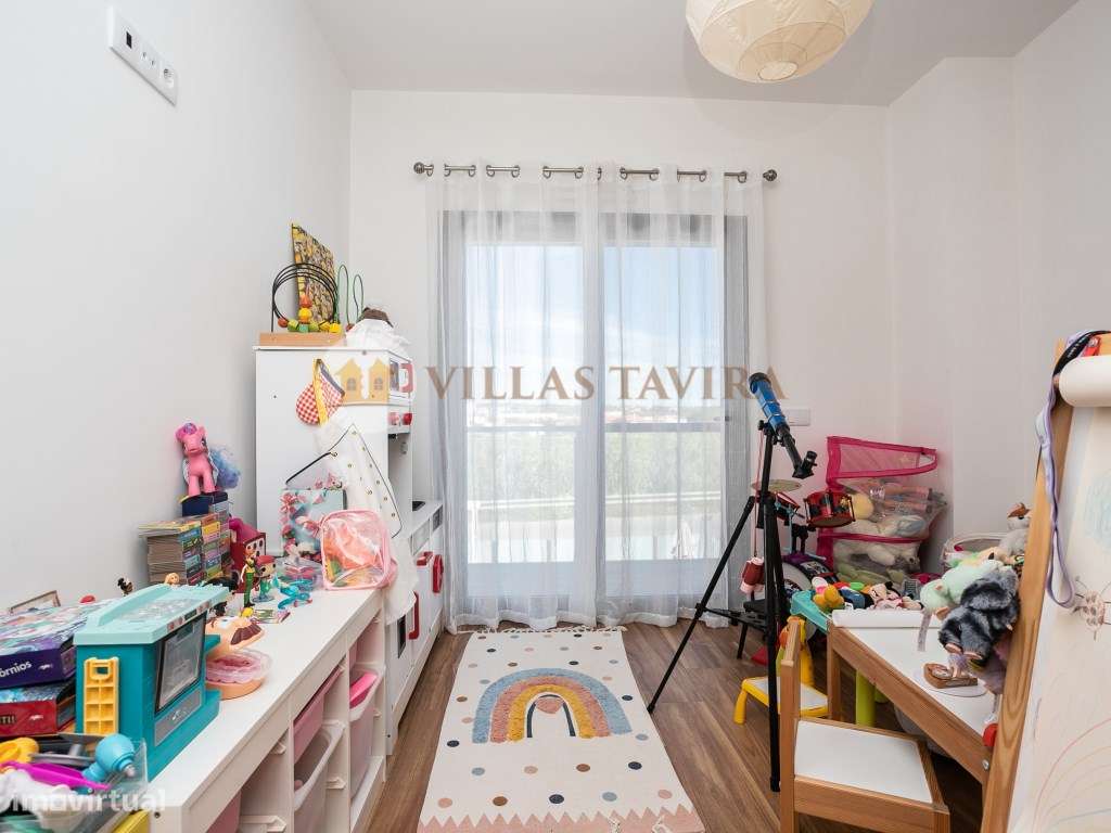 Moradia T3- Terraços- Garagem- Cave-47