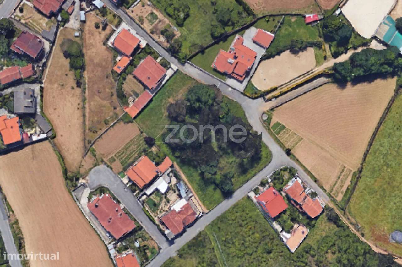 Terreno de 3.470m² para Construção em Oliveira de Azeméis - Grande imagem: 1/24