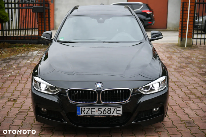 BMW Seria 3 320d Touring xDrive Sport-Aut Sport Line - 4