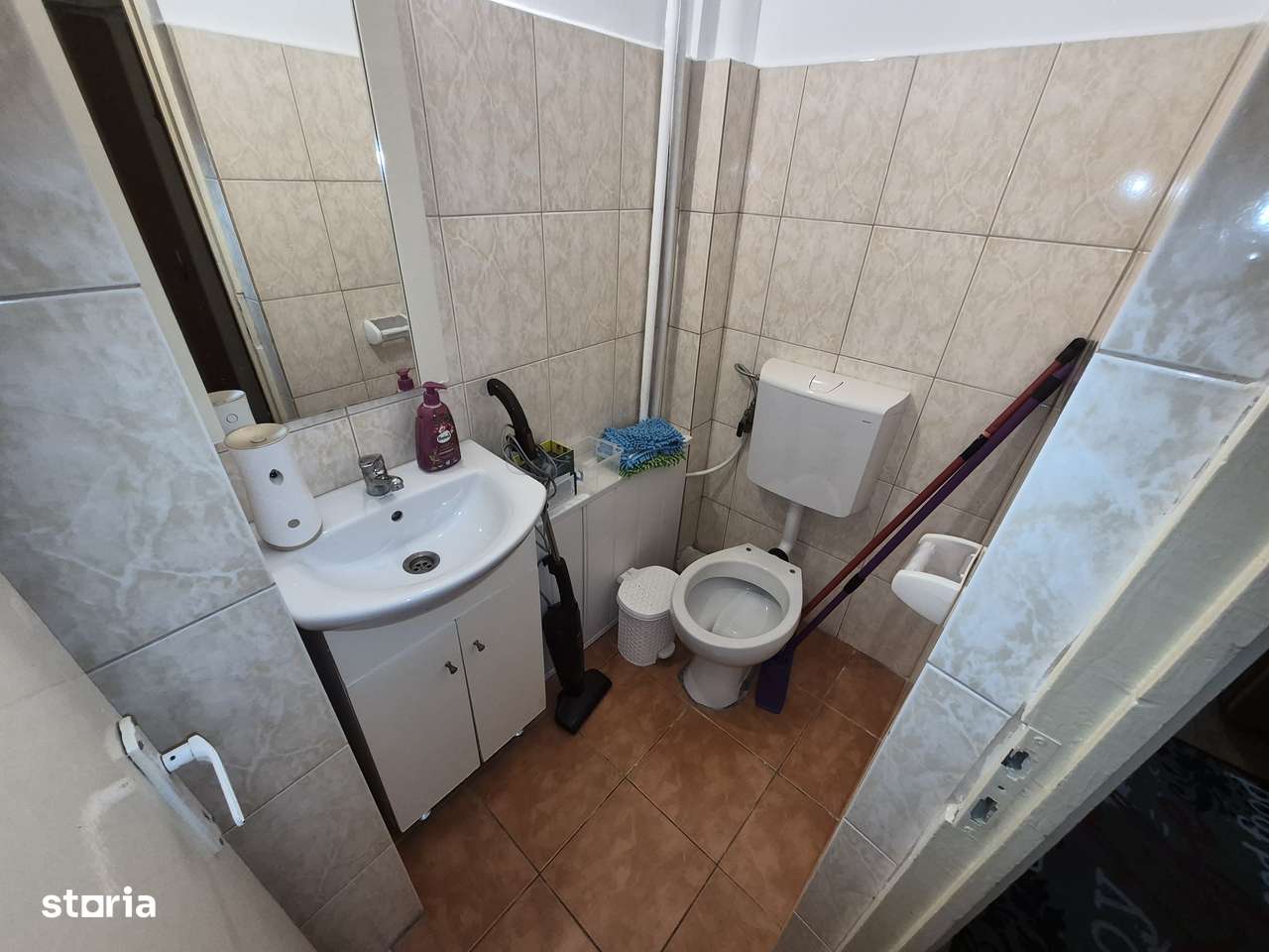Apartament cu 3 camere decomandat zona Nicolina Lidl lângă bulevard-5
