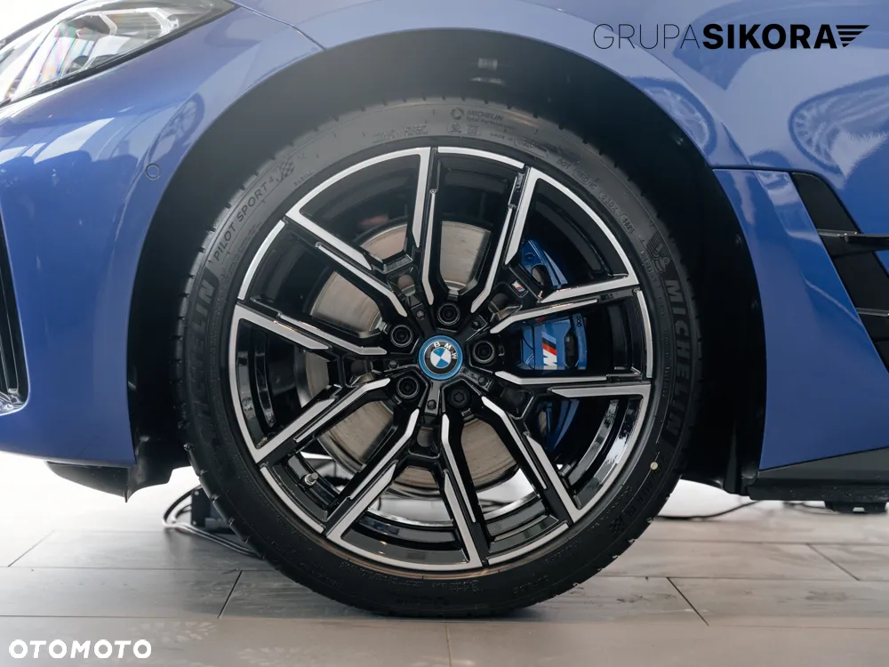 BMW i4 eDrive 35 M Sport - 5