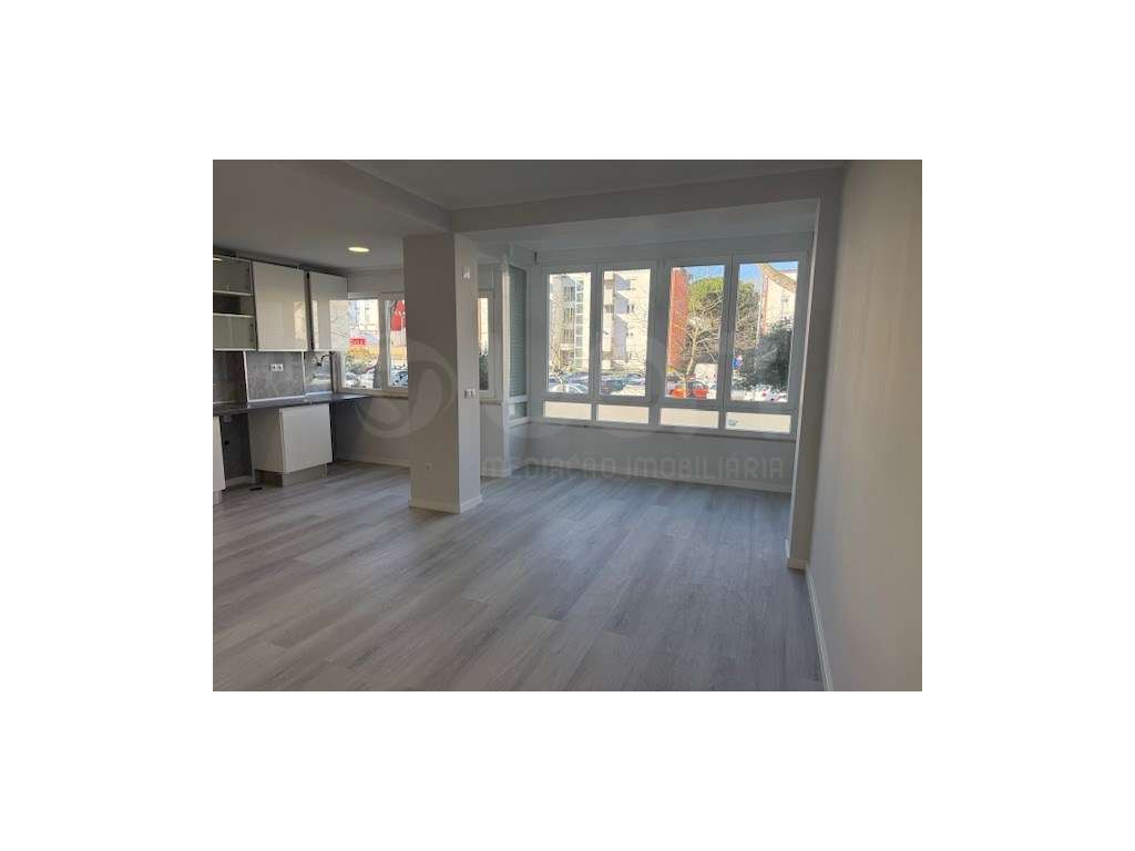 Apartamento T2 Em Oeiras