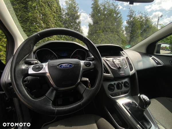 Ford Focus 1.0 EcoBoost 99g Trend - 13