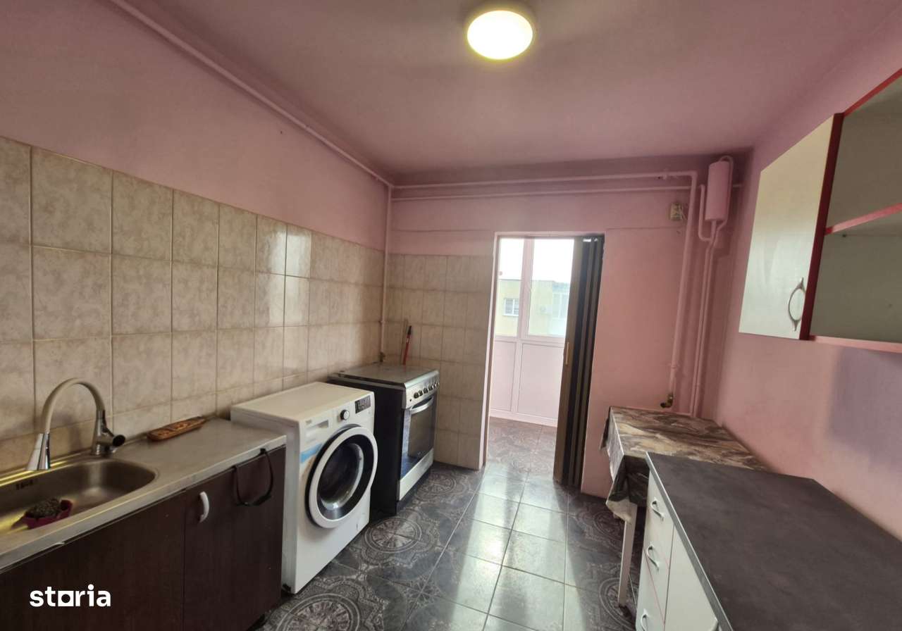 Apartament 2 camere ,decomandat, 2 balcoane-0