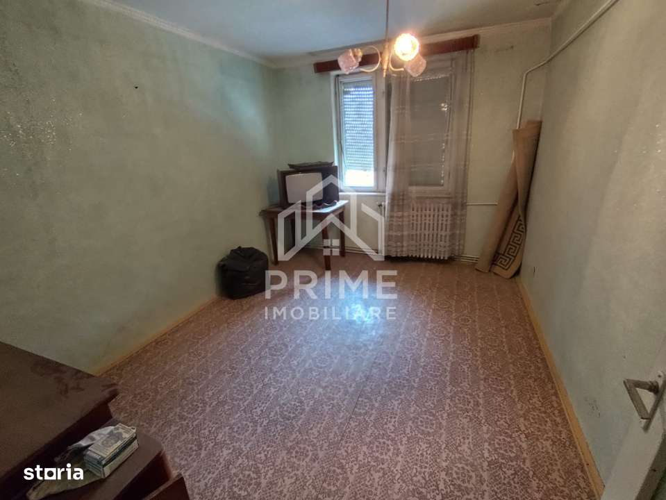 Apartament 3 camere, 69 mp, zona Cugir - Imagine principală: 2/6