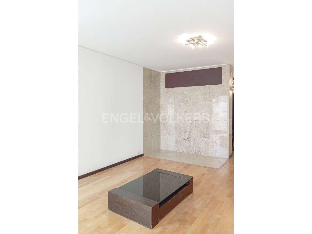 T2 com garagem em Belém - Grande imagem: 4/27