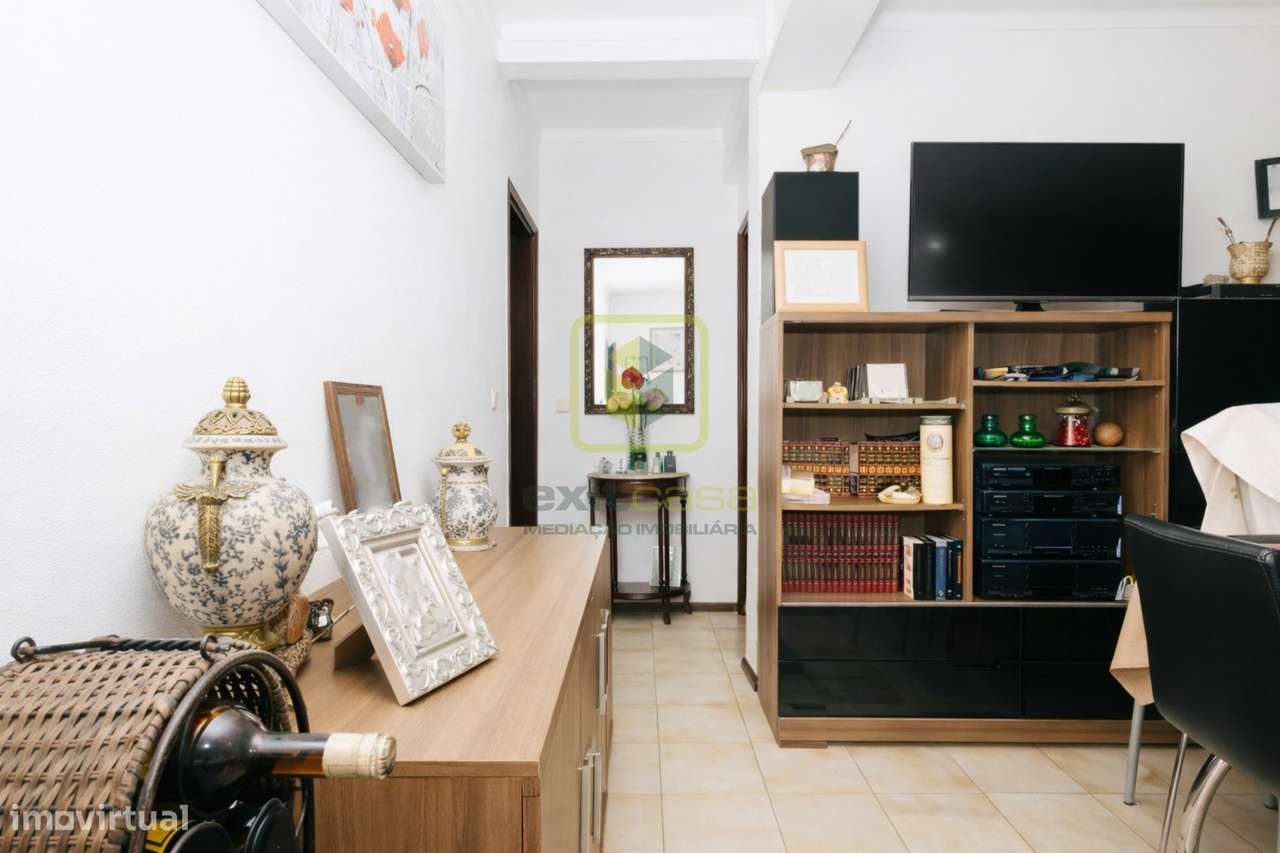 Apartamento T1 - Grande imagem: 2/13